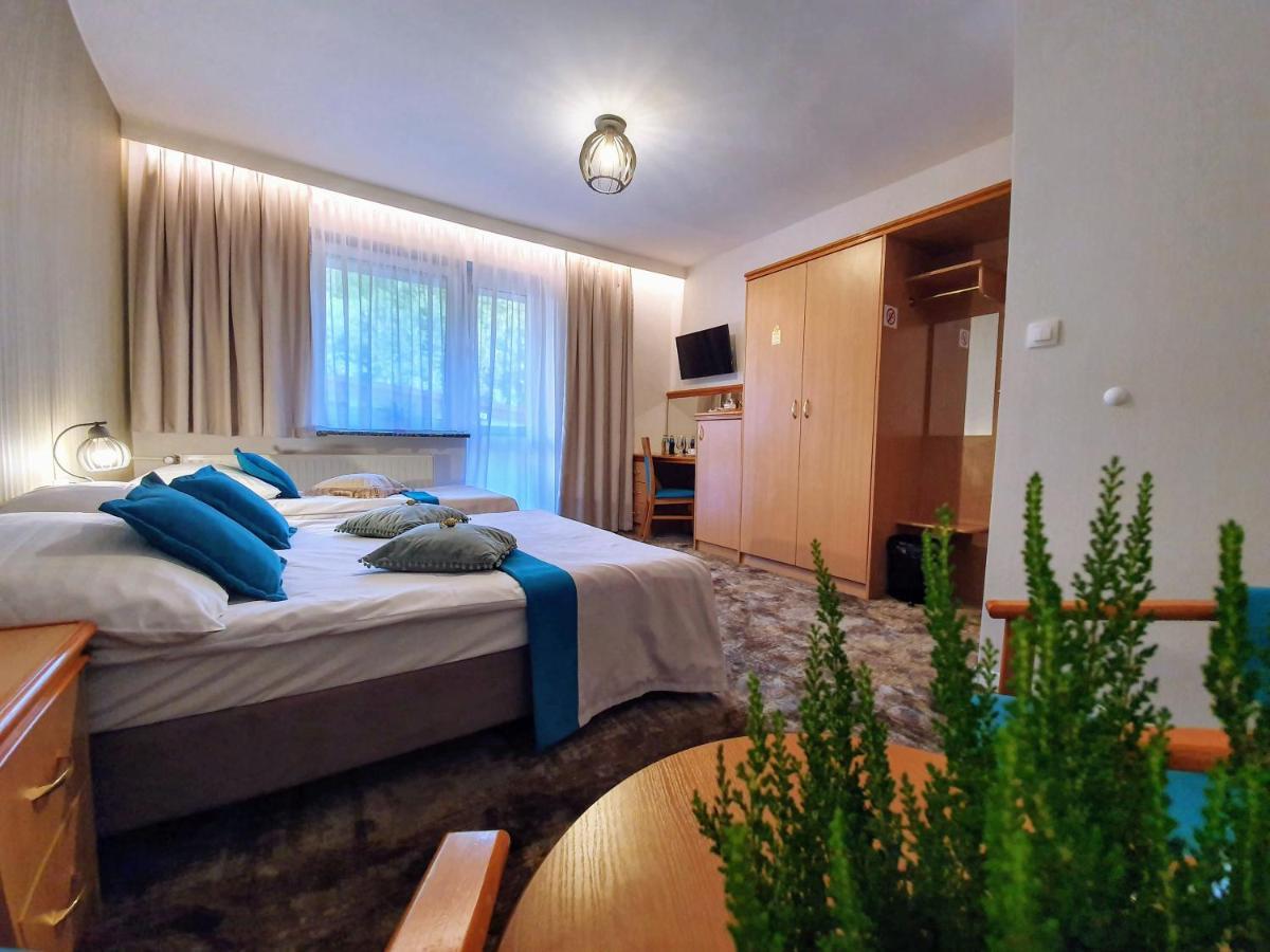Gosciniec Pod Skrzycznem Hotel Щирк Екстериор снимка