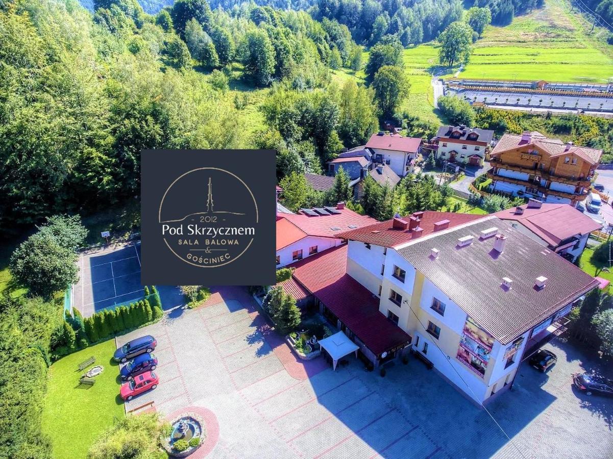Gosciniec Pod Skrzycznem Hotel Щирк Екстериор снимка