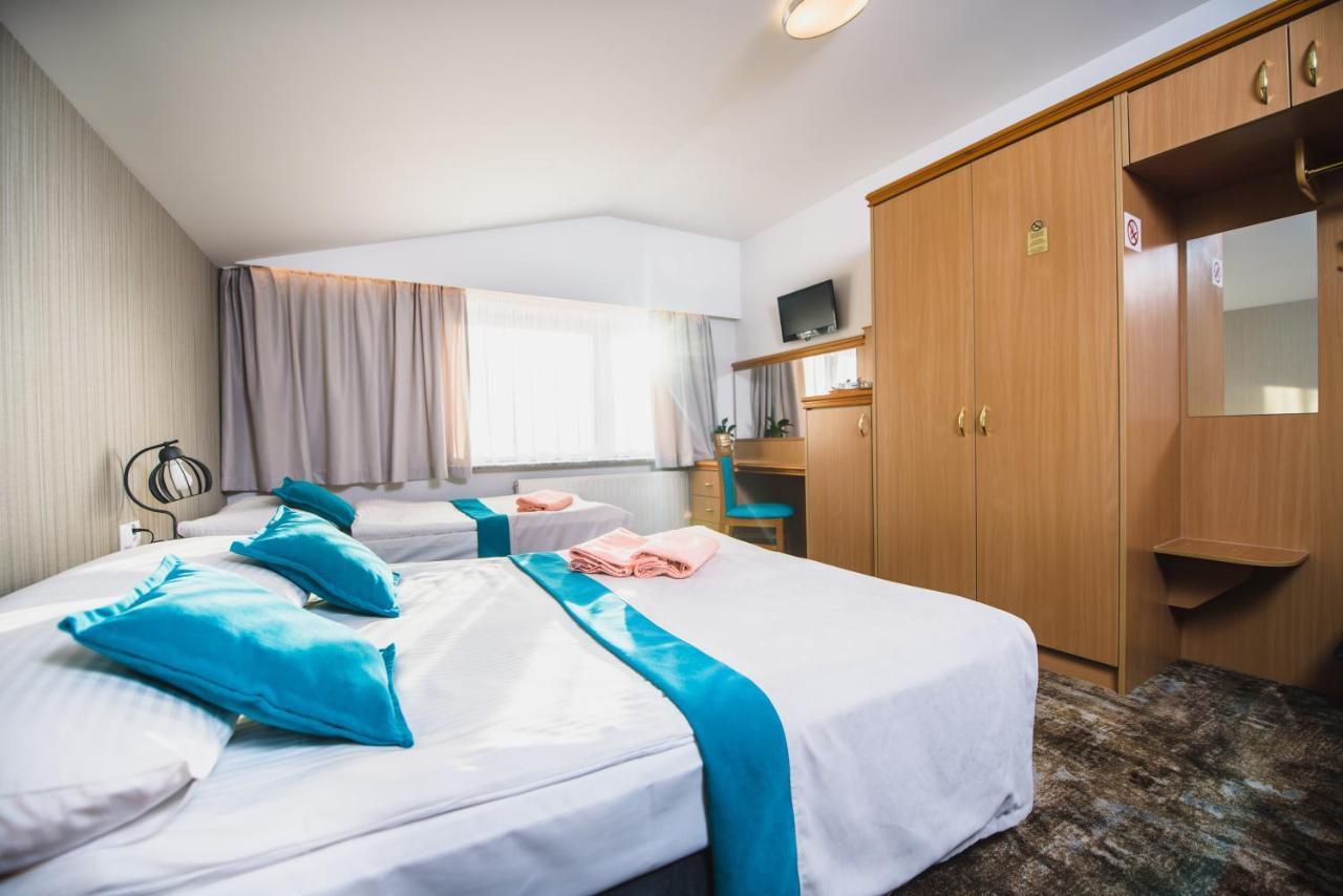 Gosciniec Pod Skrzycznem Hotel Щирк Екстериор снимка