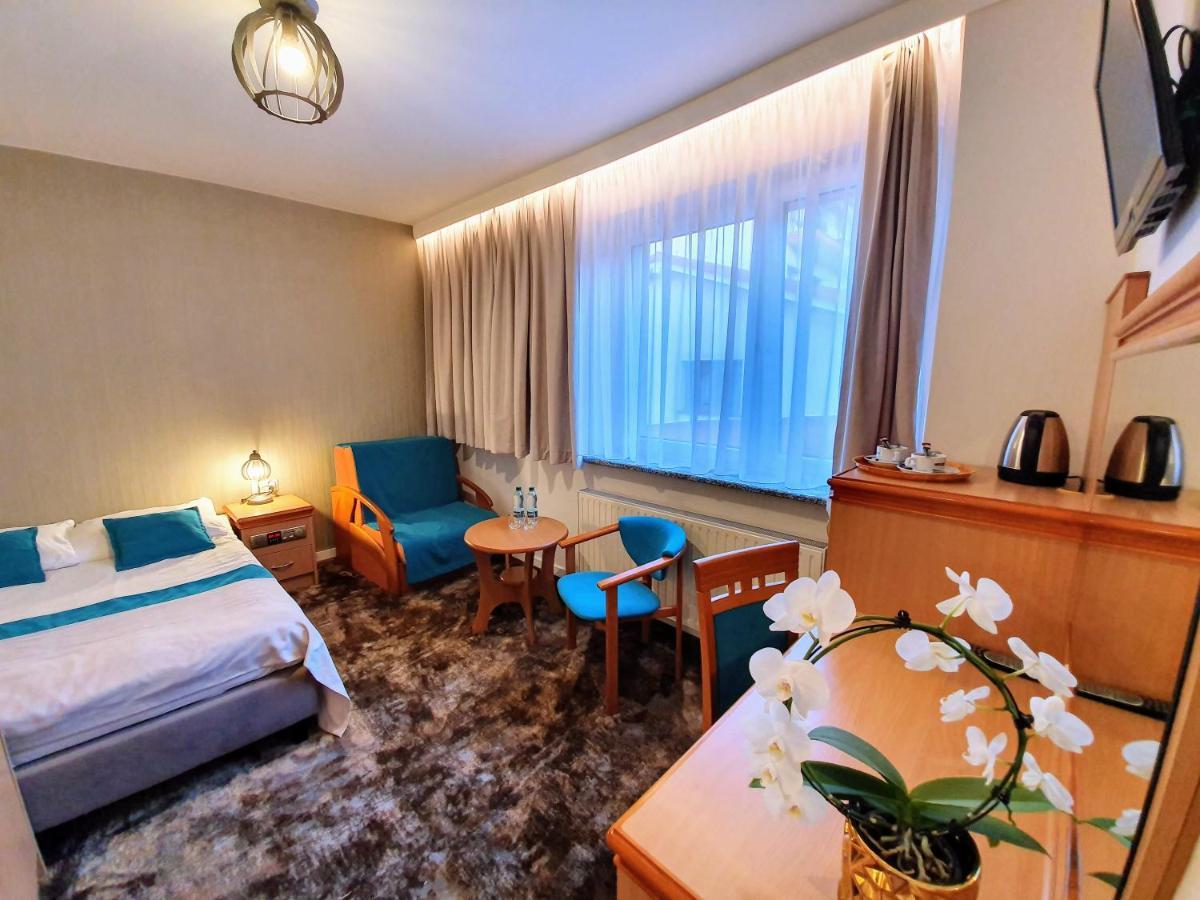 Gosciniec Pod Skrzycznem Hotel Щирк Екстериор снимка